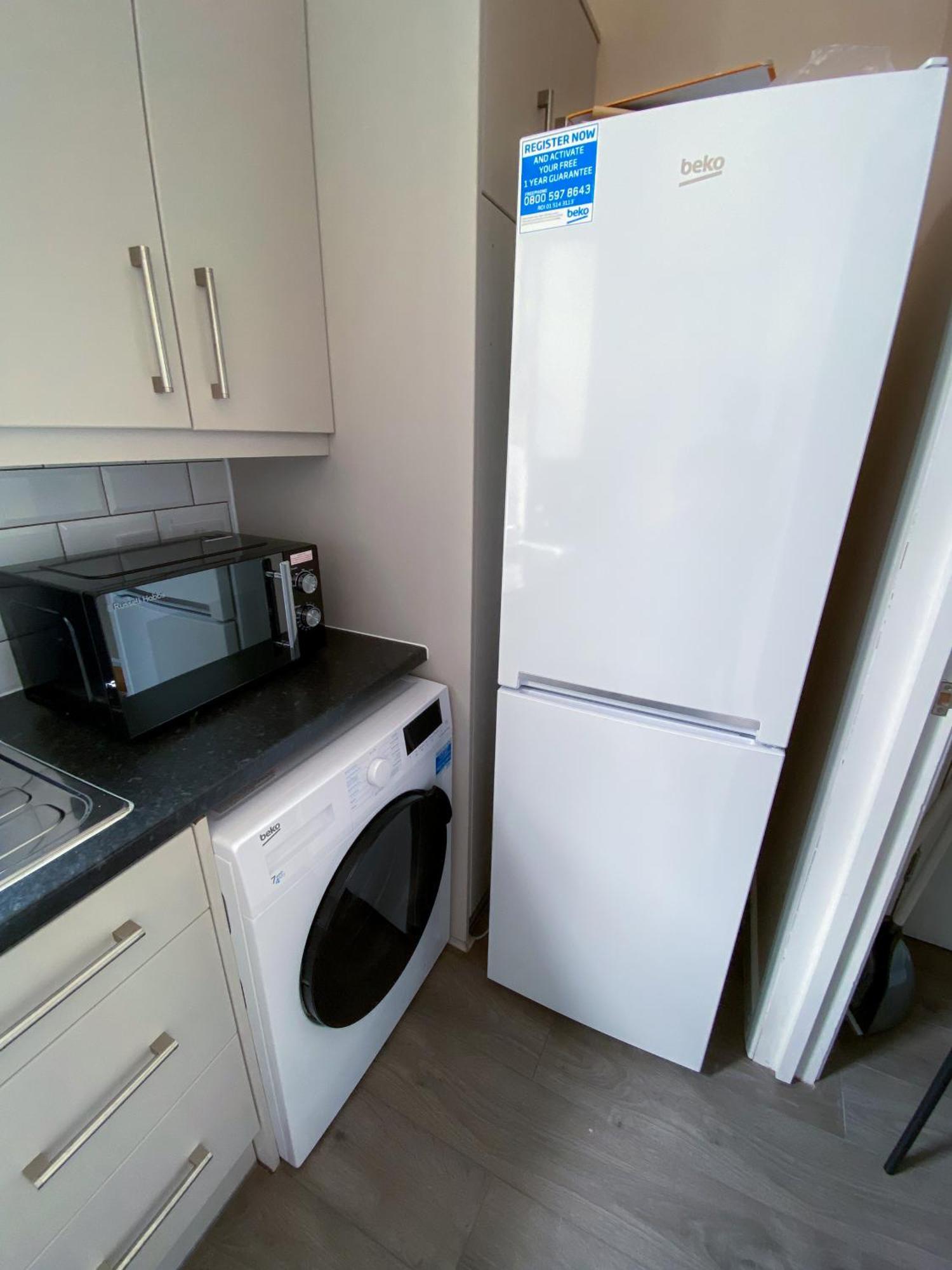 Modern 1 Bedroom Flat In Wood Green London Exterior photo